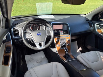 2017 Volvo XC60 T6 Inscription