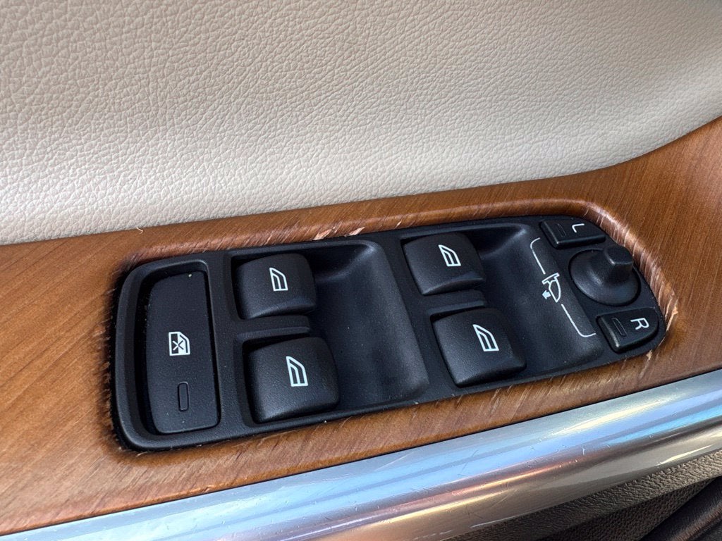 2017 Volvo XC60 T6 Inscription