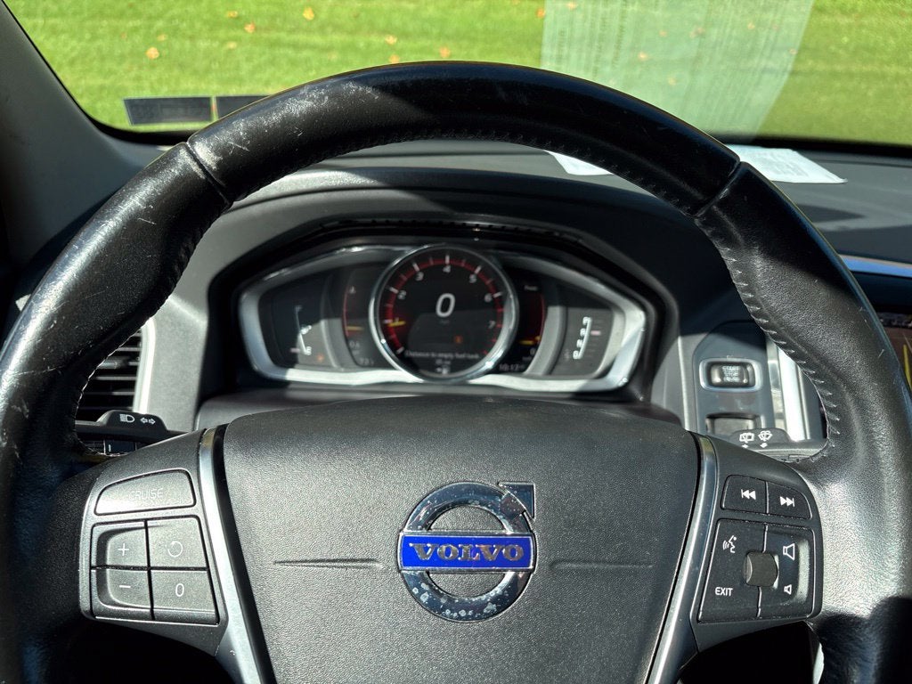 2017 Volvo XC60 T6 Inscription