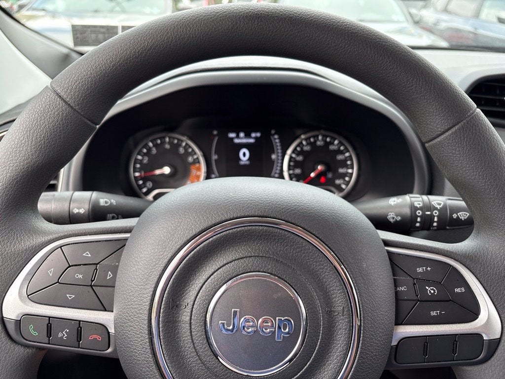 2023 Jeep Renegade Latitude