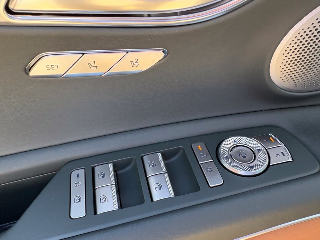 2027 Genesis GV80 2.5T Advanced